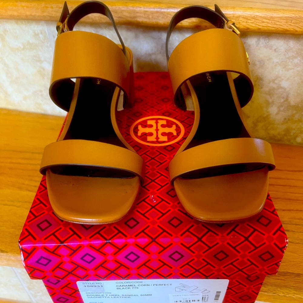 Tory Burch Tan Sandals, excellent condition!